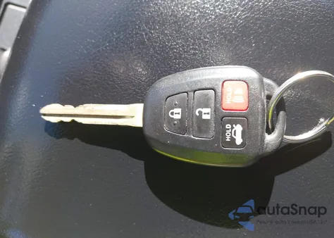 2014 Toyota Camry Se z USA, uszkodzony, nr VIN 4T1BF1FK6EU791278